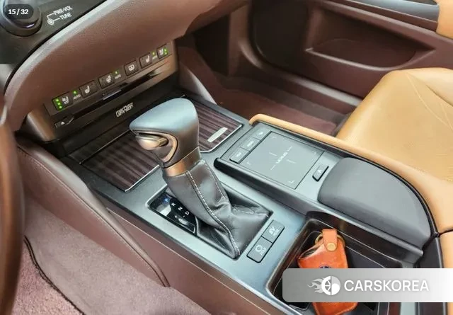 Lexus ES300h 7th generation 2019 Серый из Кореи, фото 4