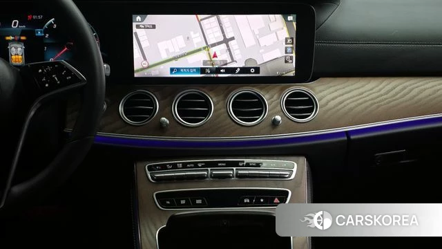 Mercedes-Benz E-Class W213 2023 Серый из Кореи, фото 4