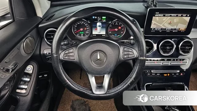 Mercedes-Benz GLC-Class X253 2018 Белый из Кореи, фото 4