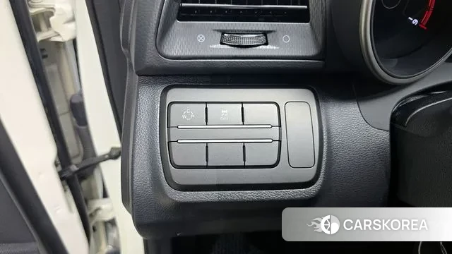 Ssangyong Tivoli Air 2018 Белый из Кореи, фото 4