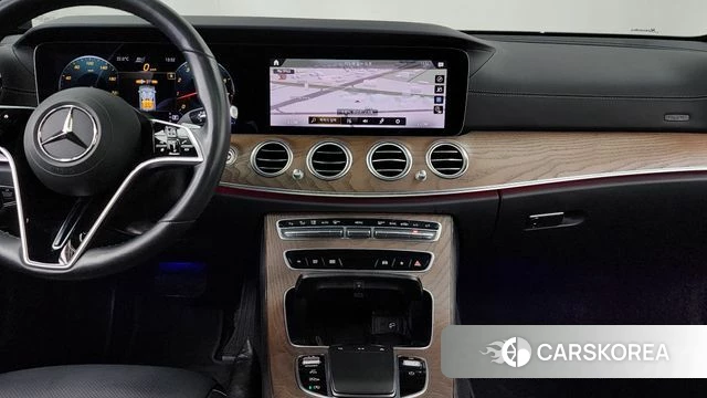 Mercedes-Benz E-Class W213 2021 Белый из Кореи, фото 4