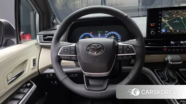 Toyota Sienna 4th Generation 2025 Серый из Кореи, фото 4