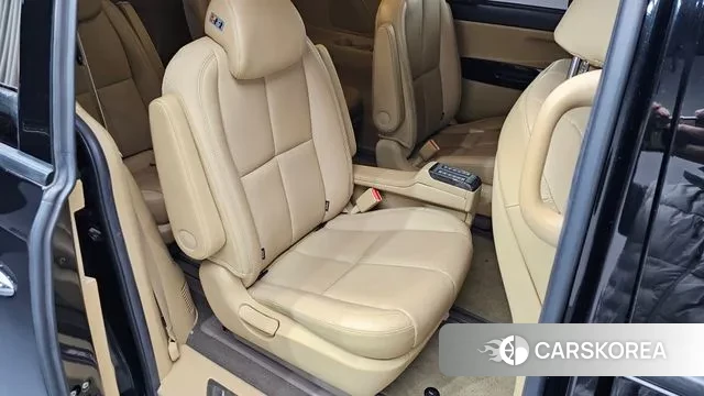 Kia The New Carnival 2019 Черный из Кореи, фото 4