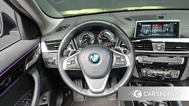 BMW X1 (F48) 2021 Черный из Кореи, фото 4