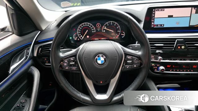 BMW 5 Series (G30) id 4923725 из Кореи 4