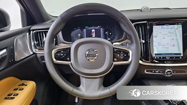 Volvo S60 3rd generation 2024 Черный из Кореи, фото 4