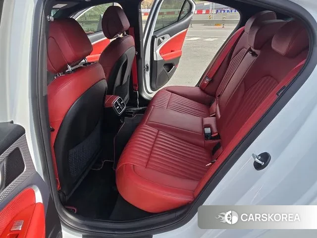 Genesis The New G70 2023 Белый из Кореи, фото 4