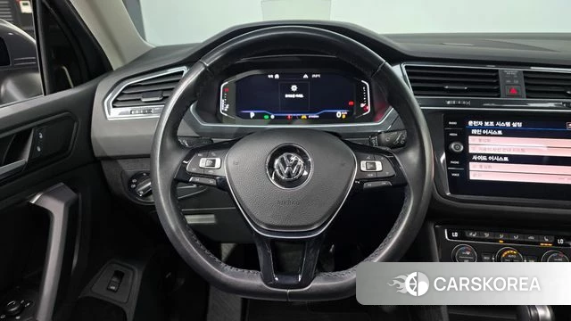 Volkswagen Tiguan second Generation 2020 Серый из Кореи, фото 4