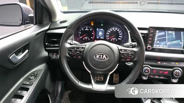 Kia Stonic 2018 Серый из Кореи, фото 4