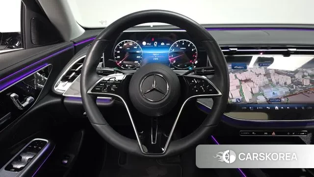 Mercedes-Benz E-Class W214 2024 Белый из Кореи, фото 4