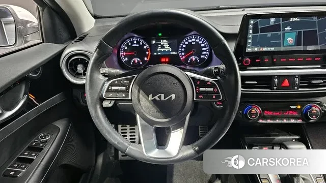 Kia The New K3 2nd generation 2024 Белый из Кореи, фото 4