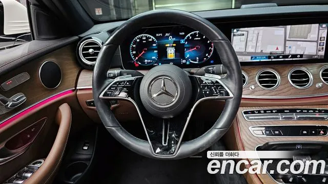 Mercedes-Benz E-Class W213 2022 Белый из Кореи, фото 4