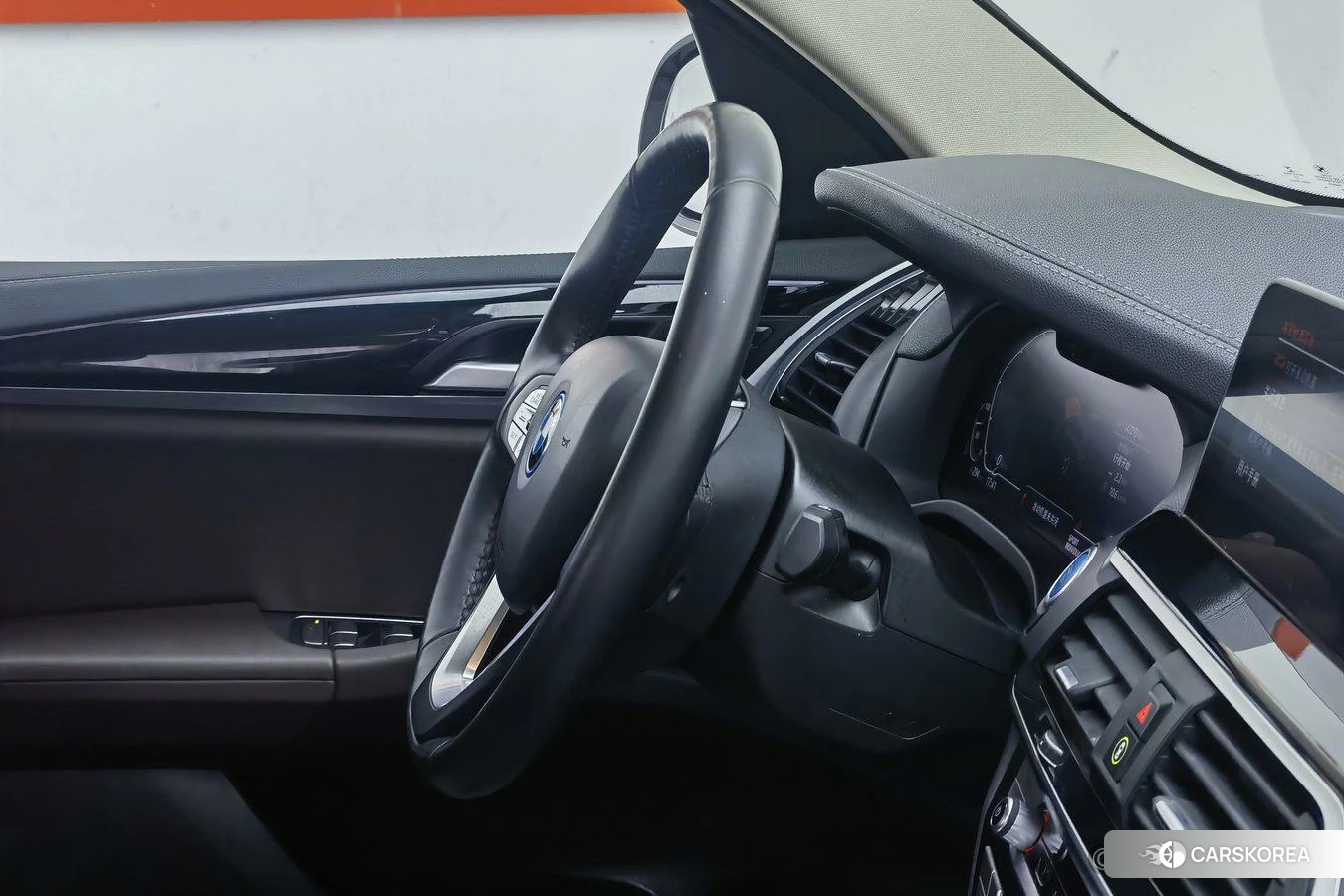 BMW iX3 2020 Белый из Китая, фото 4
