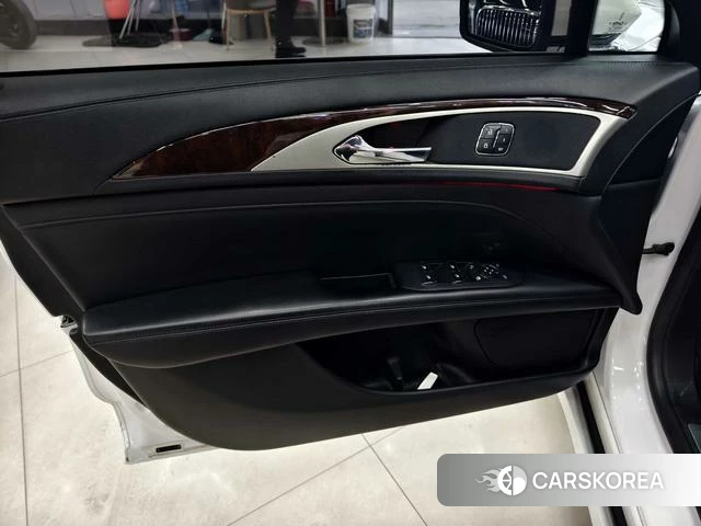 Lincoln MKZ 2019 Белый из Китая, фото 4