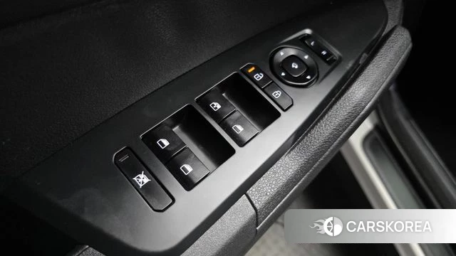 Kia The New Sportage 5th Generation Hybrid 2025 Белый из Кореи, фото 4