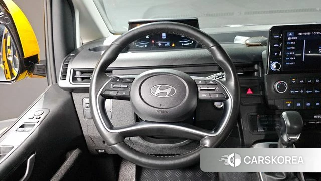 Hyundai Staria 2024 Желтый из Кореи, фото 4