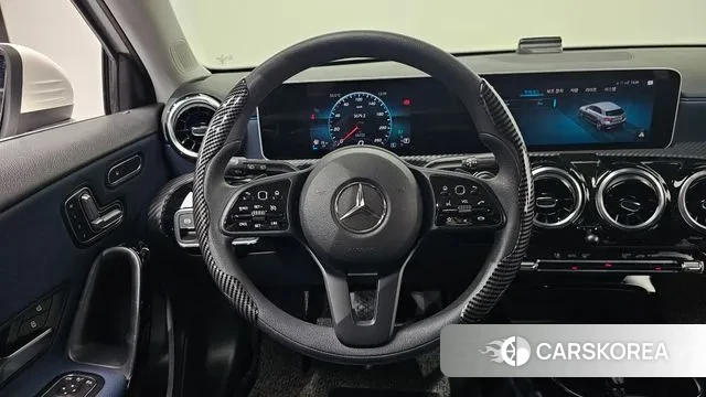 Mercedes-Benz A-Class W177 2019 Белый из Кореи, фото 4
