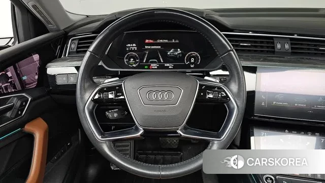 Audi e-Tron 2021 Черный из Кореи, фото 4