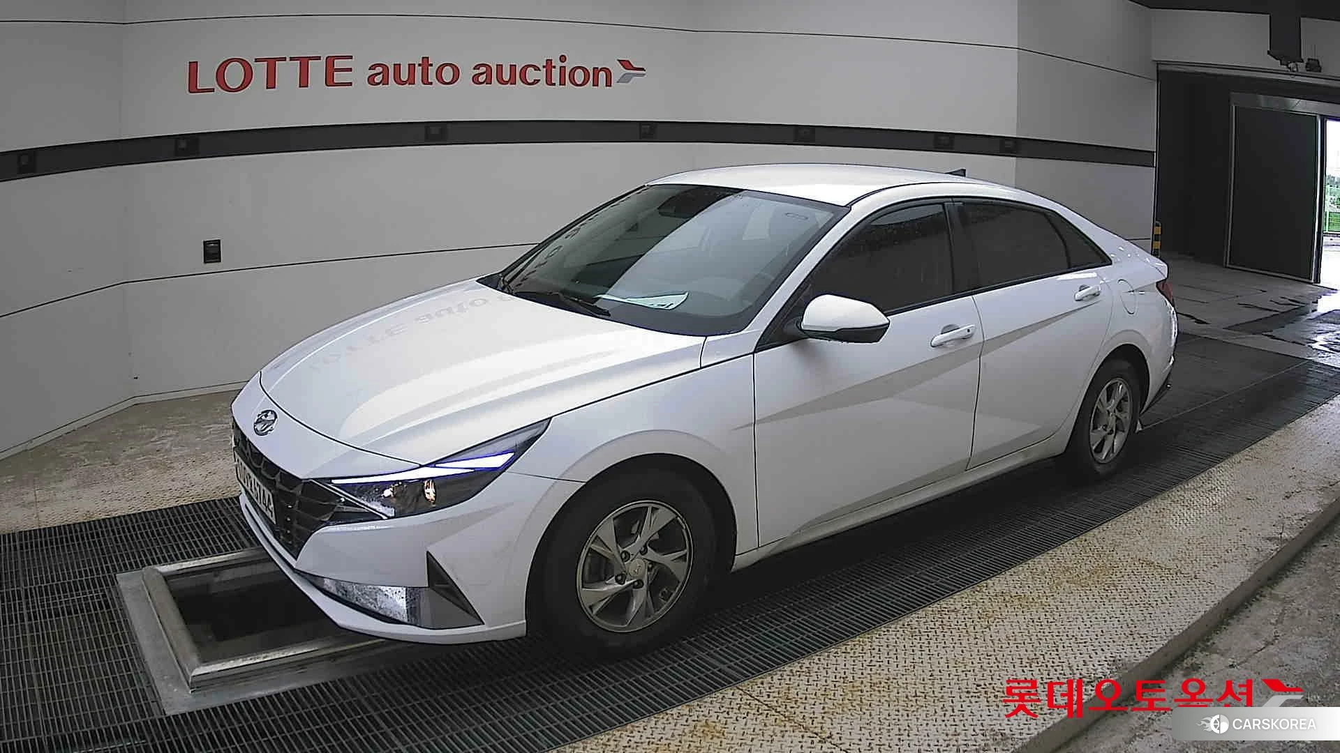 Hyundai Avante 2021 Белый из Кореи, фото 4