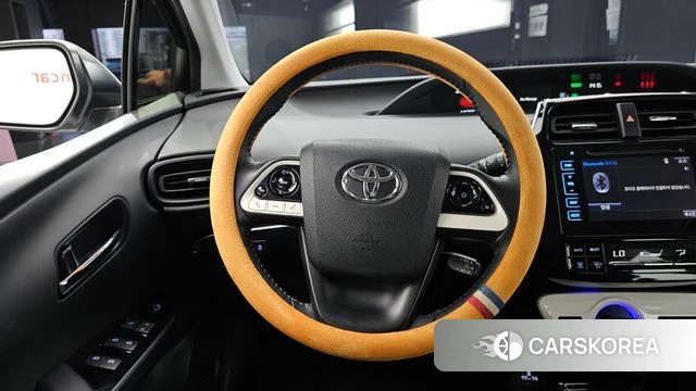 Toyota Prius 4th Generation 2018 Серебристо-серый из Кореи, фото 4