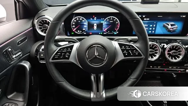 Mercedes-Benz A-Class W177 2024 Белый из Кореи, фото 4