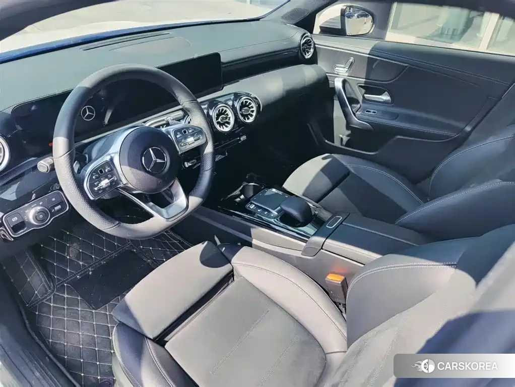 Mercedes-Benz A-Class 2023 Белый из Китая, фото 4
