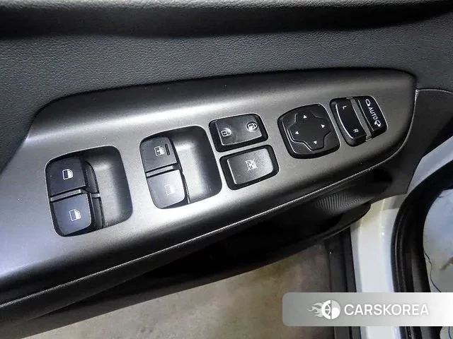 Hyundai Kona Hybrid 2019 Белый из Кореи, фото 4