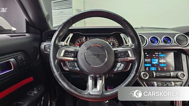 Ford Mustang 2019 Черный из Кореи, фото 4
