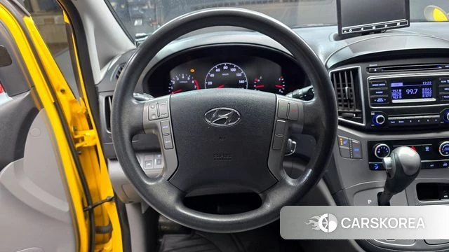 Hyundai Grand Starex 2018 Желтый из Кореи, фото 4
