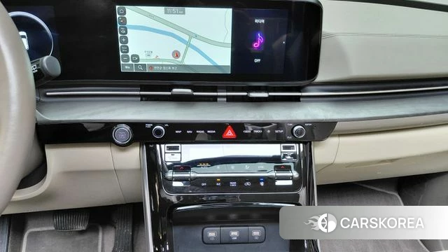 Kia Carnival 4th generation 2023 Белый из Кореи, фото 4