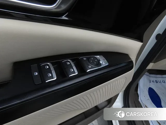 Kia Carnival 4th generation 2020 Белый из Кореи, фото 4