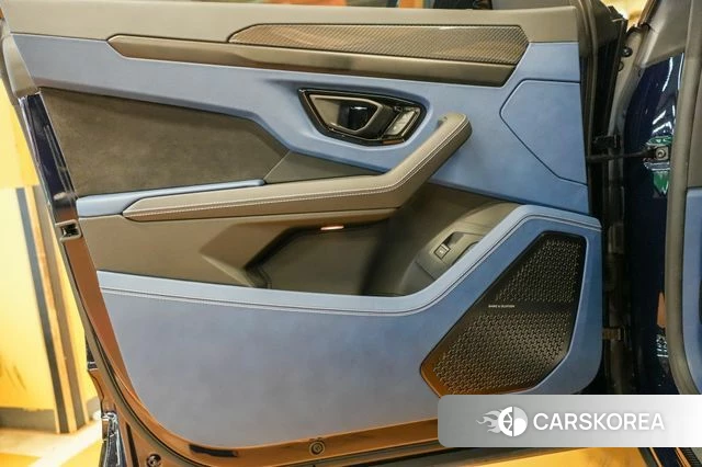 Lamborghini Urus 2023 Синий из Кореи, фото 4