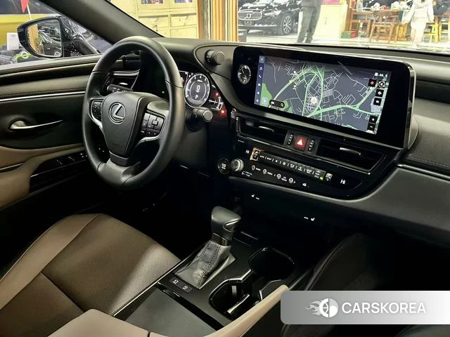 Lexus ES 2023 Шампань из Китая, фото 4