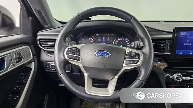 Ford Explorer 6th Generation 2022 Белый из Кореи, фото 4