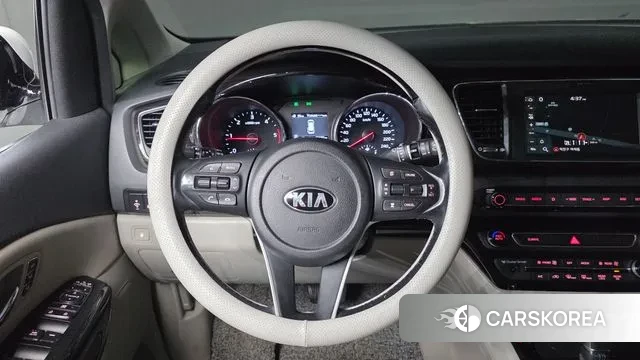 Kia The New Carnival 2018 Белый из Кореи, фото 4