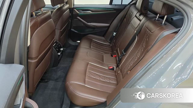 BMW 5 Series (G30) 2020 Серый из Кореи, фото 4