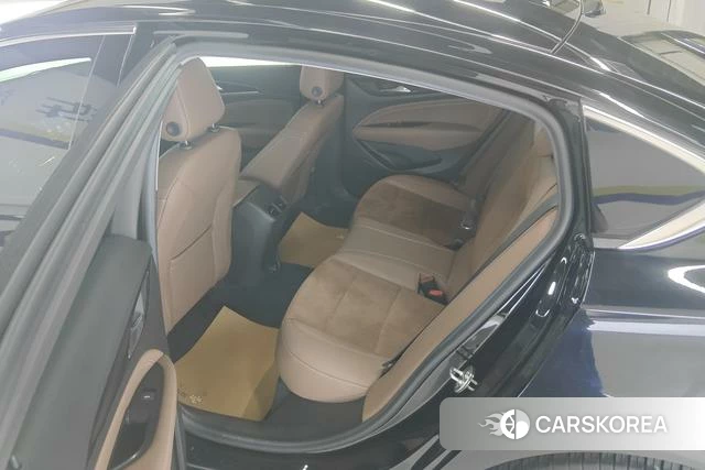 Buick Regal 2022 Черный из Китая, фото 4
