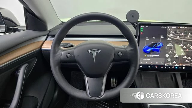 Tesla Model 3 2022 Черный из Кореи, фото 4