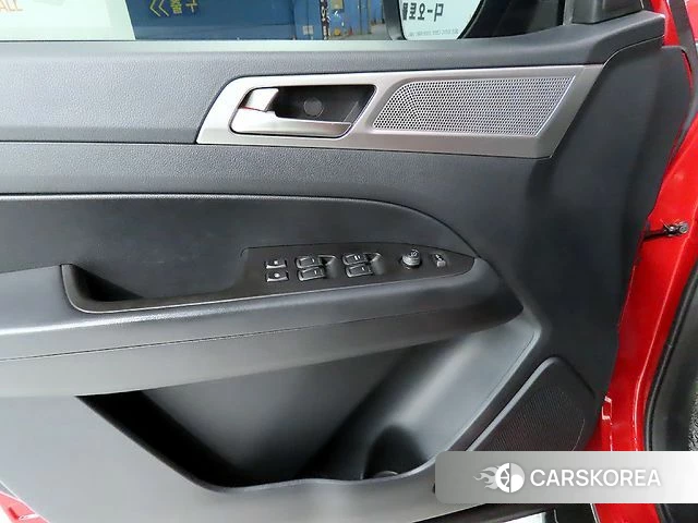 Ssangyong Rexton Sports Cannes 2019 Красный из Кореи, фото 4