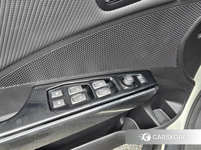 Ssangyong Tivoli Air 2021 Белый из Кореи, фото 4