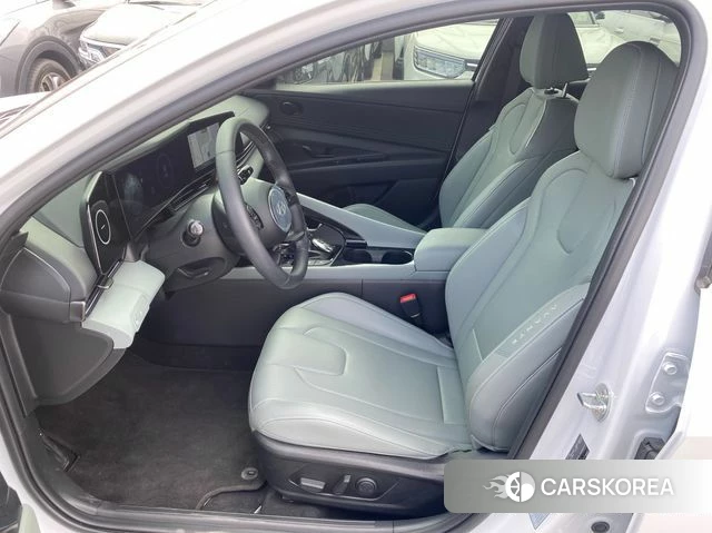 Hyundai The New Avante (CN7) 2024 Белый из Кореи, фото 4