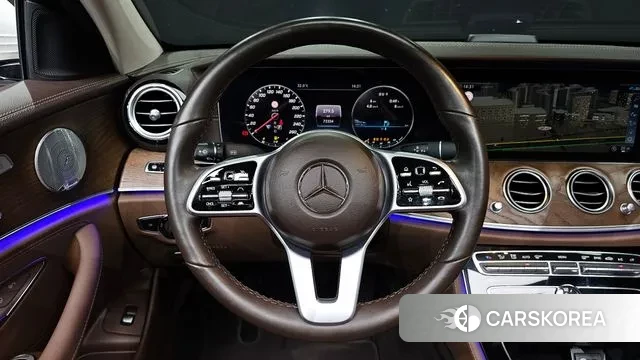 Mercedes-Benz E-Class W213 2020 Белый из Кореи, фото 4