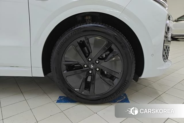 Ideal car Ideal L6 2024 Белый из Китая, фото 4