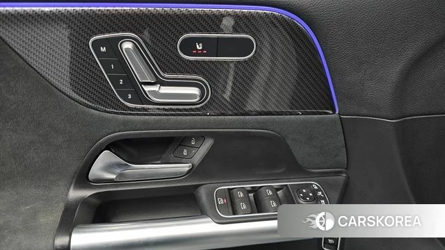 Mercedes-Benz GLA - Class H247 2023 Белый из Кореи, фото 4