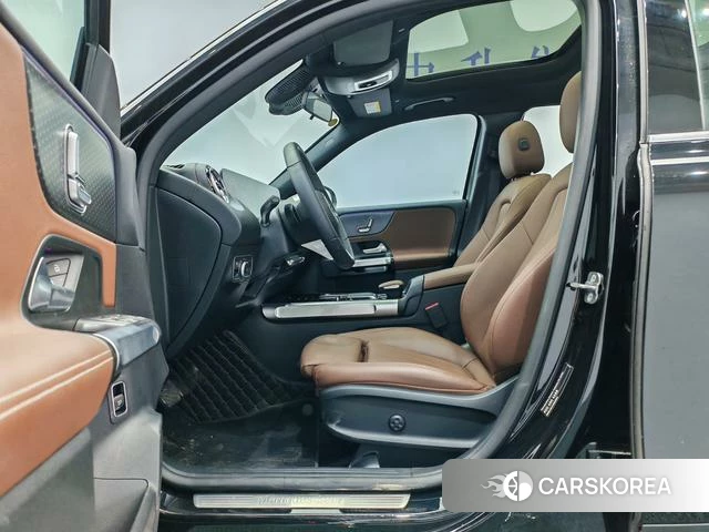 Mercedes-Benz GLB 2024 Черный из Китая, фото 4