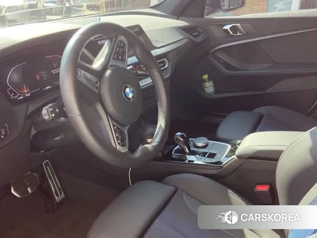 BMW 1 Series (F40) 2024 Белый из Кореи, фото 4