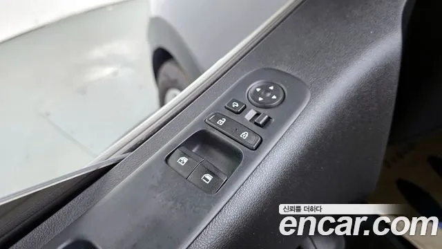 Hyundai Staria 2022 Синий из Кореи, фото 4