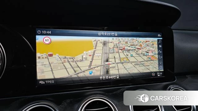 Mercedes-Benz E-Class W213 2019 Белый из Кореи, фото 4