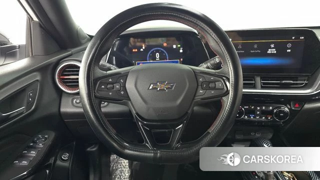 Chevrolet (GM Daewoo) Trax Crossover 2024 Белый из Кореи, фото 4