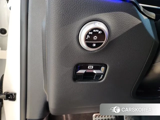 Mercedes-Benz GLC-Class X254 2025 Белый из Кореи, фото 4